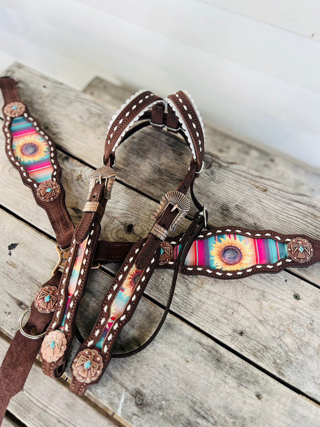 [In Stock] Mackenna-  Tack Set- double ear scallop