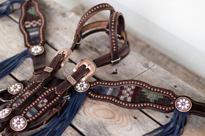 [Made To Order] Deep Sky Wool -  Tack Set