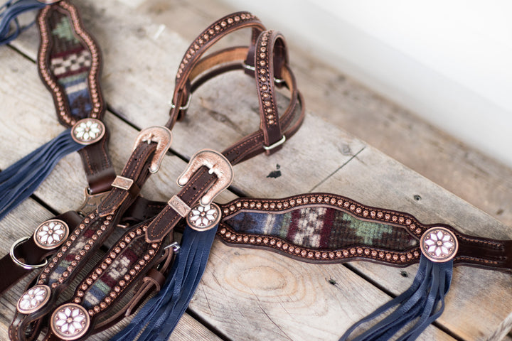 [Made To Order] Deep Sky Wool -  Tack Set