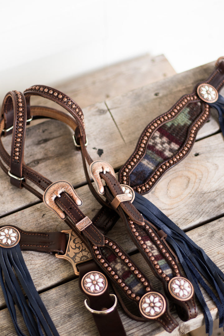 [Made To Order] Deep Sky Wool -  Tack Set