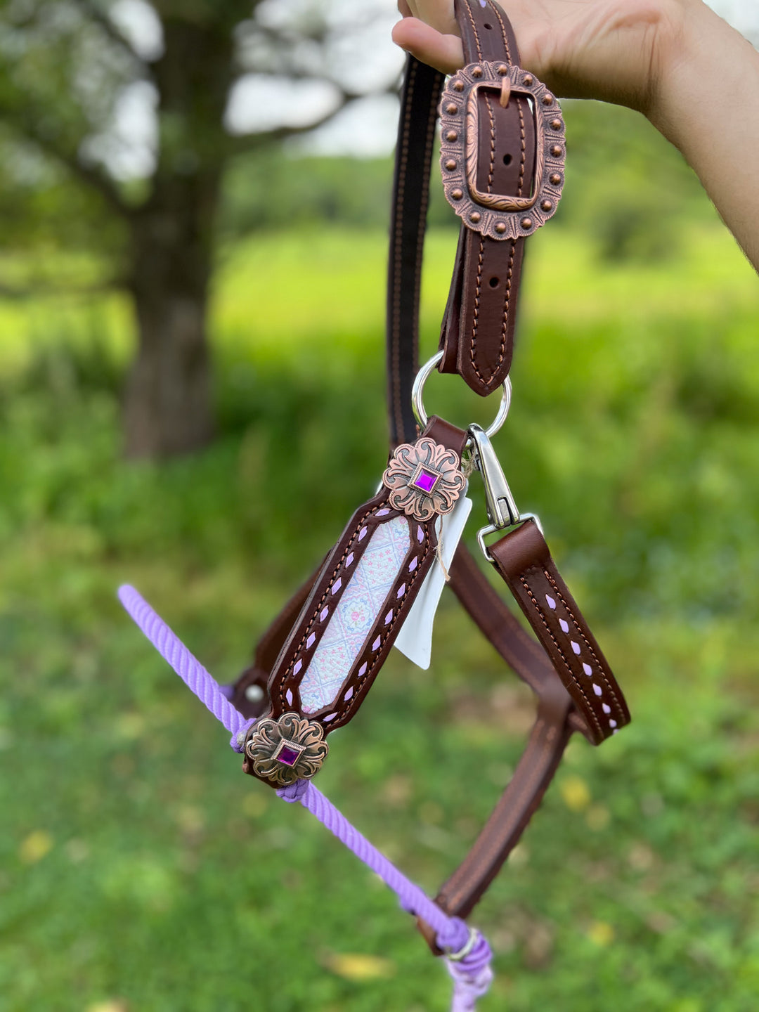 [ Stock] Full Leather Lariat Halter -Purple and Pink Quilt - light purple lariat w/ rope