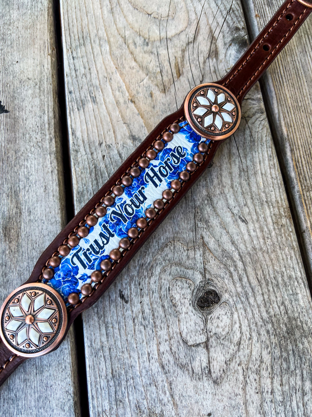 [ In Stock ]  Livie- Trust Your Horse -  Witherstrap