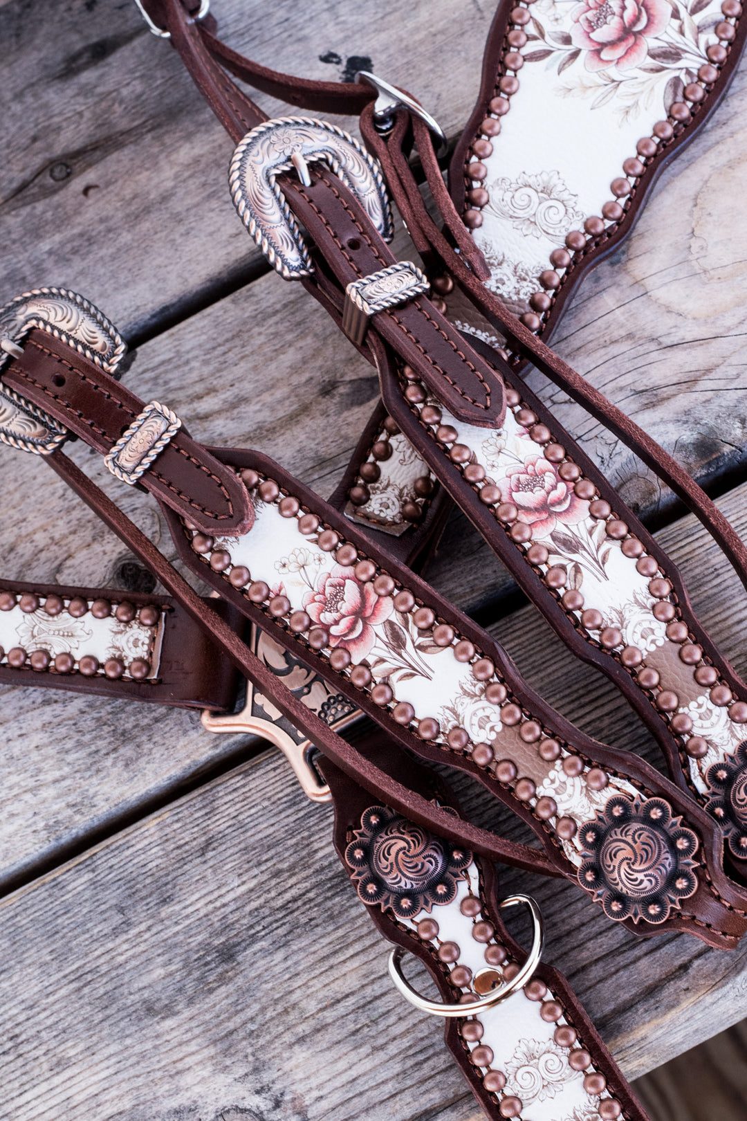 [ Made To Order] The Blush Drawing Room-  Regular Style Tack Set