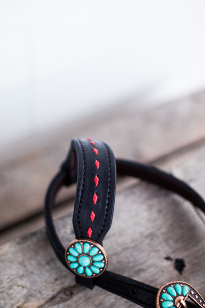 [In Stock] Lady Emberly -  Large Centerplate Tack Set - one ear