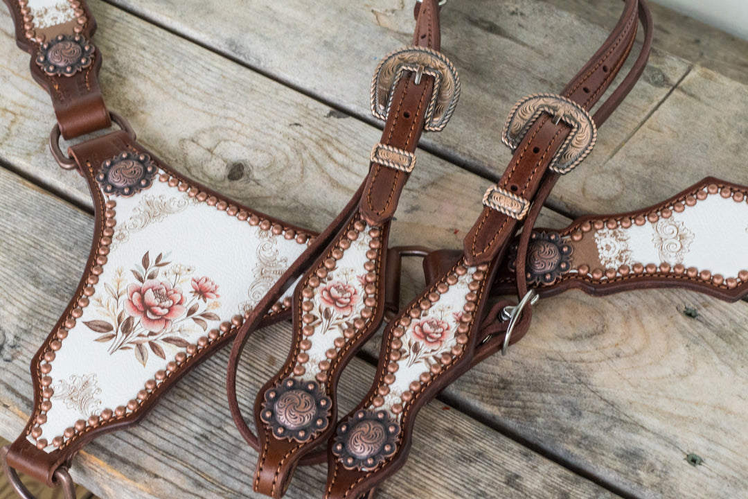 [In Stock] blushing drawing room overlay -  Large Centerplate Tack Set - one ear