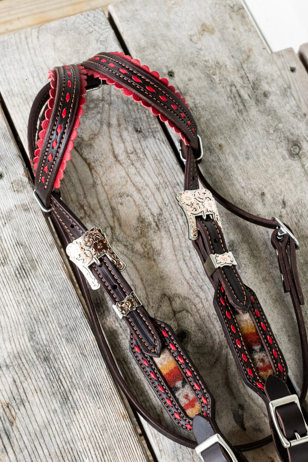 [ In Stock ] Red Wool - Scallop double ear - Quick Change Headstall