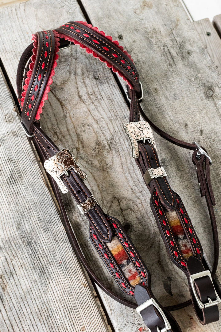 [ In Stock ] Red Wool - Scallop double ear - Quick Change Headstall