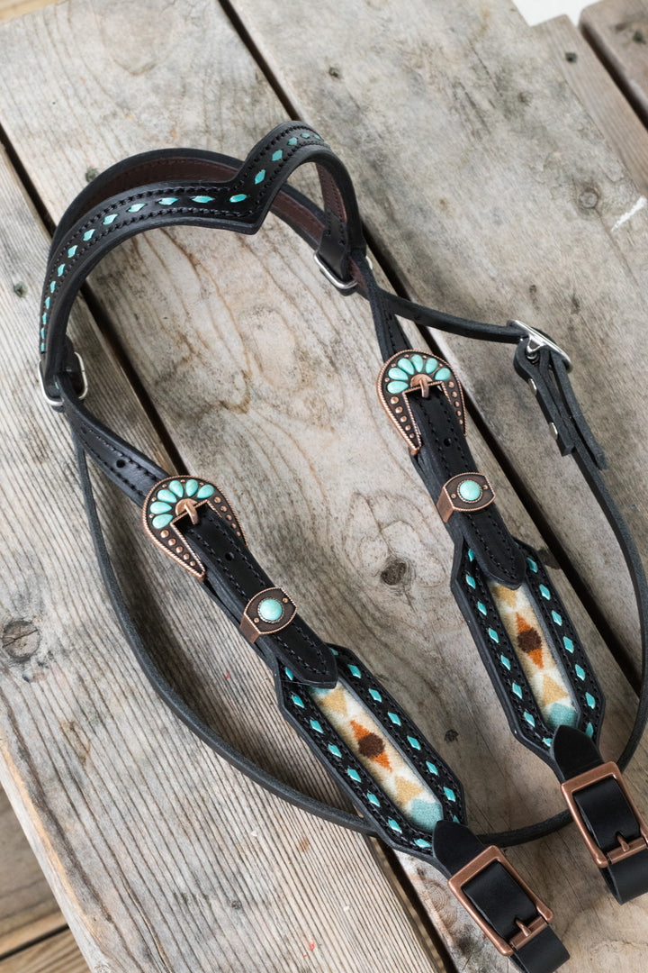 [ In Stock ] Turquoise wool - vbrow on black - Quick Change Headstall